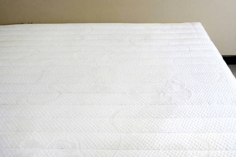Matelas après nettoyage et assainissement en profondeur